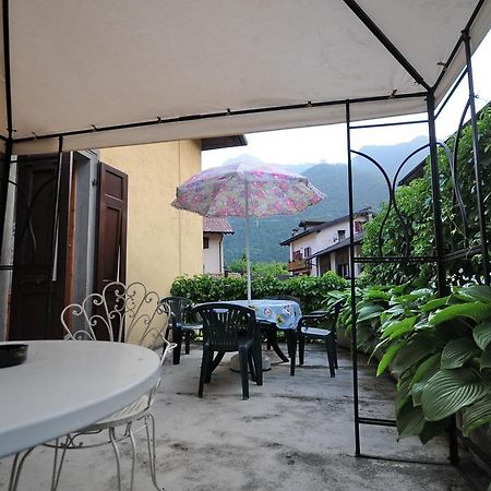 Vila Casa Anna Pieve Di Ledro Pokoj fotografie